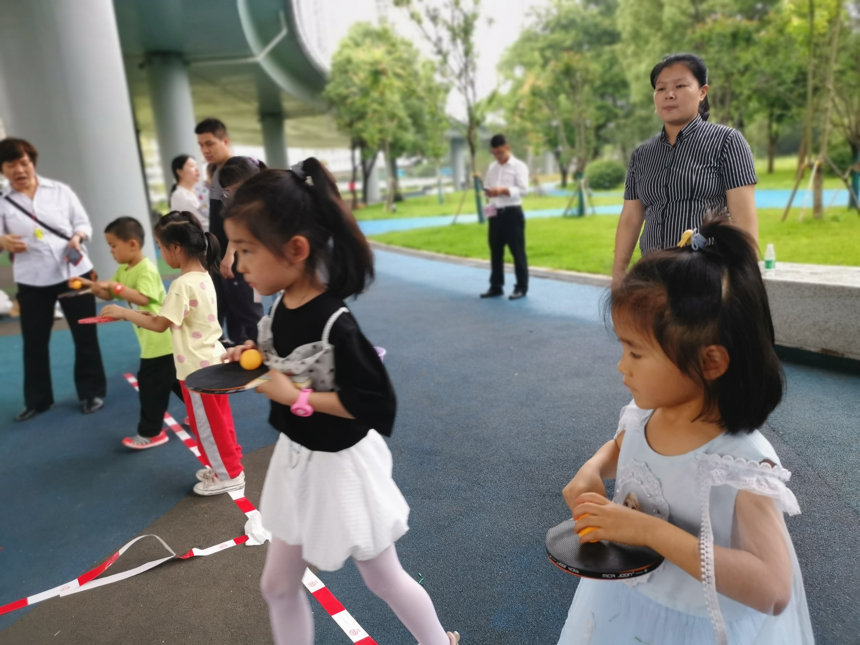 長沙清潔,長沙清潔服務,長沙專業(yè)清潔,長沙清潔公司,湖南專業(yè)清潔,長沙保潔公司,長沙專業(yè)保潔,長沙物業(yè)保潔